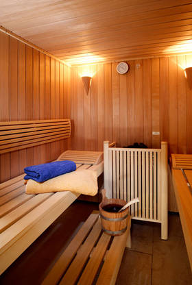 Finish Sauna (dry sauna)